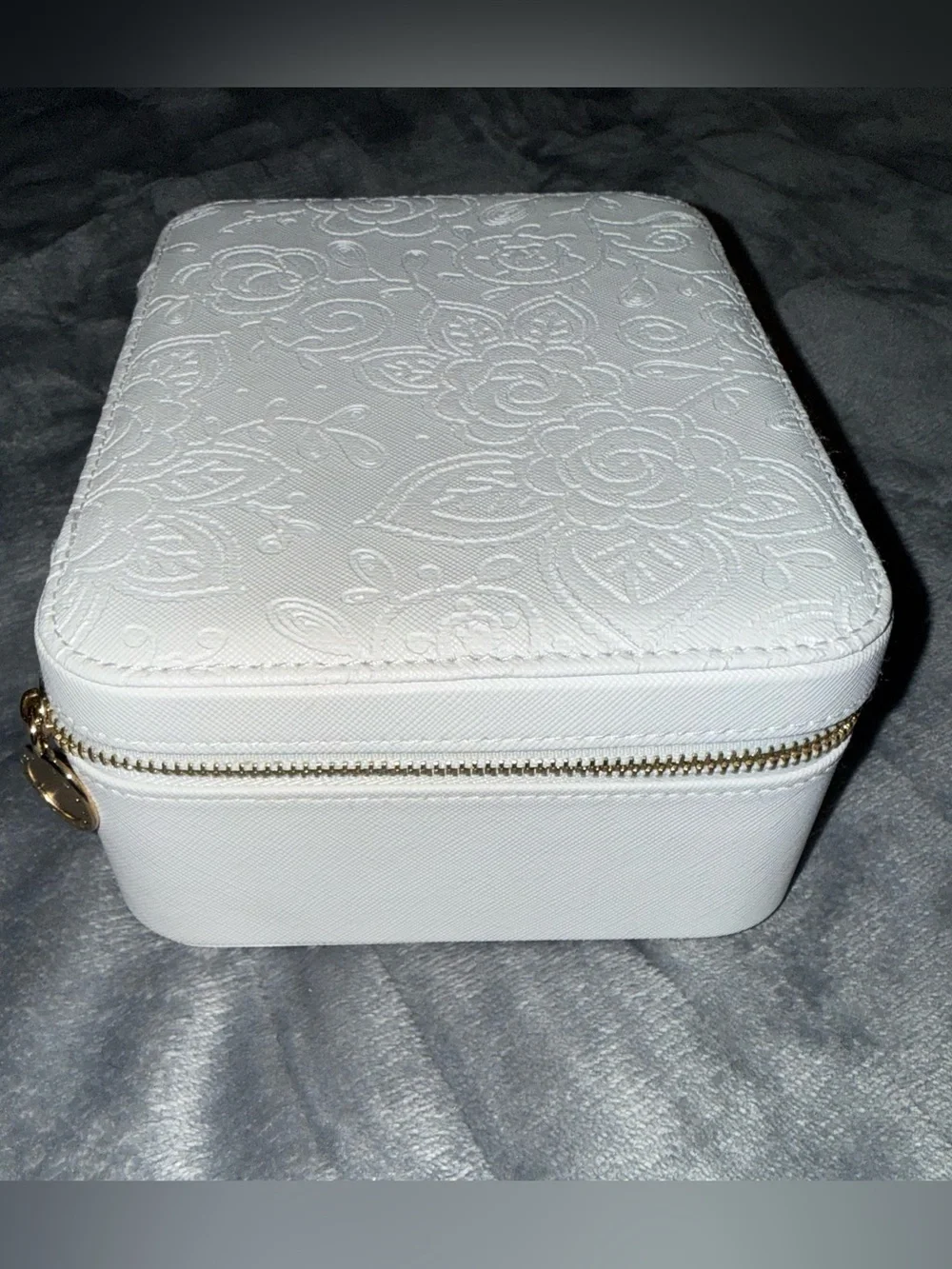 New pandora White Embossed Floral Jewelry Case with Gold Zipper